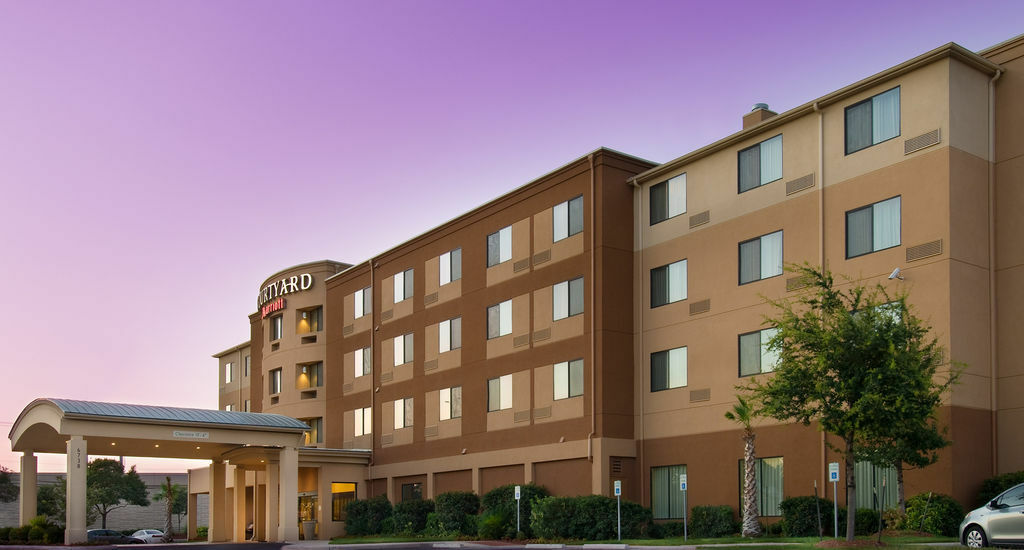 Courtyard By Marriott San Antonio Seaworld/Lackland Екстериор снимка